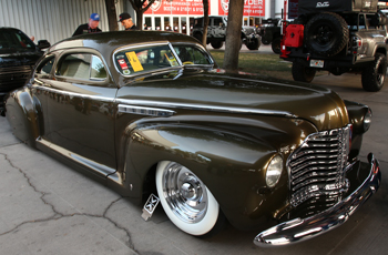 Feature Vehicle