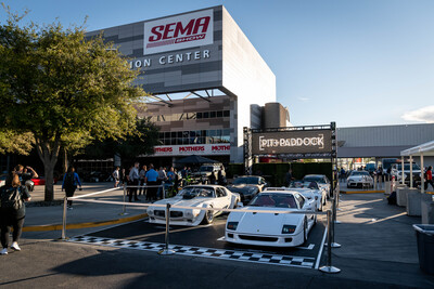Pit+Paddock