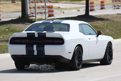 Dodge Challenger SRT